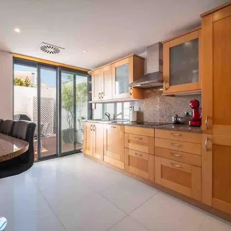 Luxury 3+1 Bd & Pool/jacuzzi/golf/beach *
