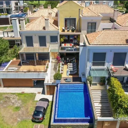 Luxury 3+1 Bd & Pool/jacuzzi/golf/beach شقة *